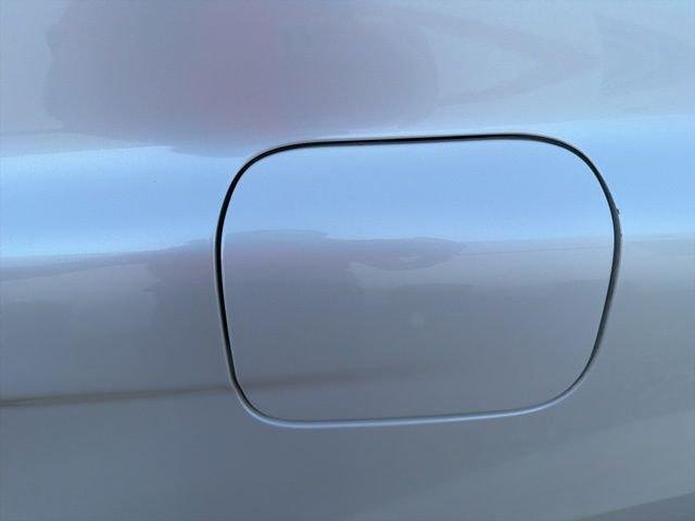 Certified Used 2021 MID BLK/WIND CHILL Toyota  image 15