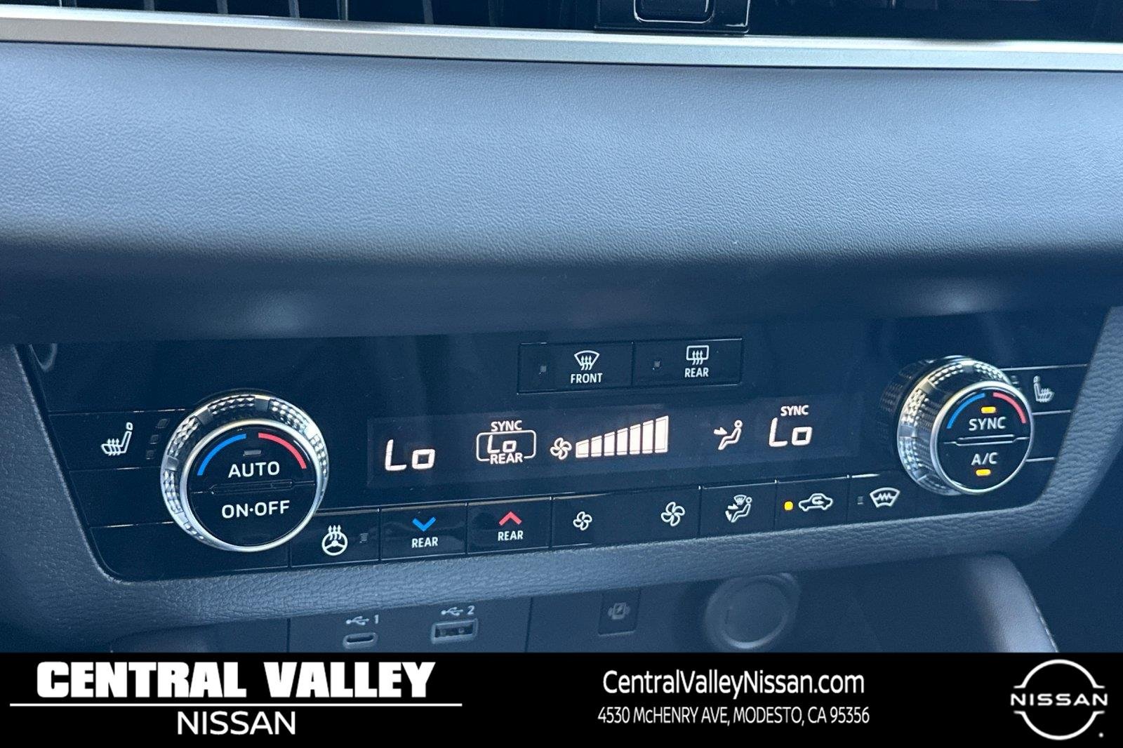 New 2026 Moonrock Gray Nissan Platinum image 22