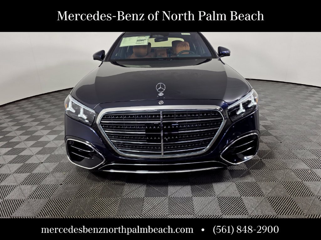 New 2027 Nautical Blue Metallic Mercedes-Benz S 580 image 2