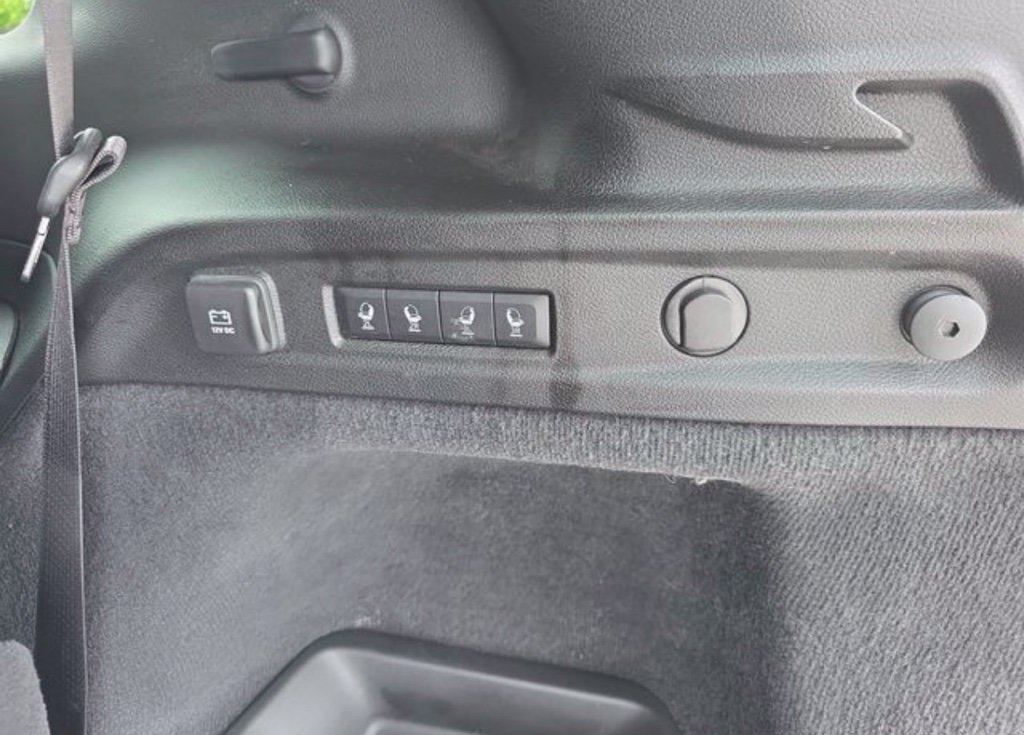 Used 2025 Red Jeep Summit image 13