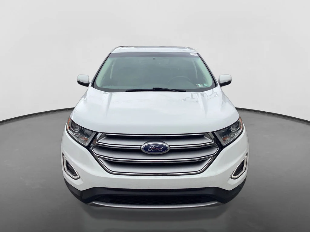 Used 2017 White Ford SEL image 2