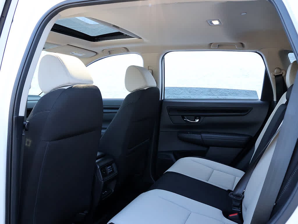 2025 Honda CR-V EX - Photo 12