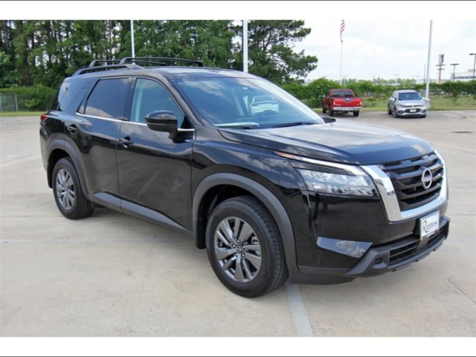2025 Nissan Pathfinder SV - 5