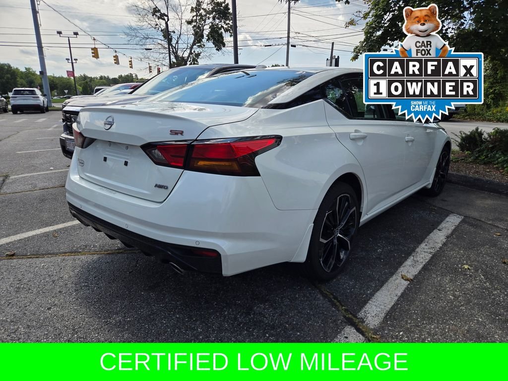 Used 2025 White Nissan 2.5 SR image 11