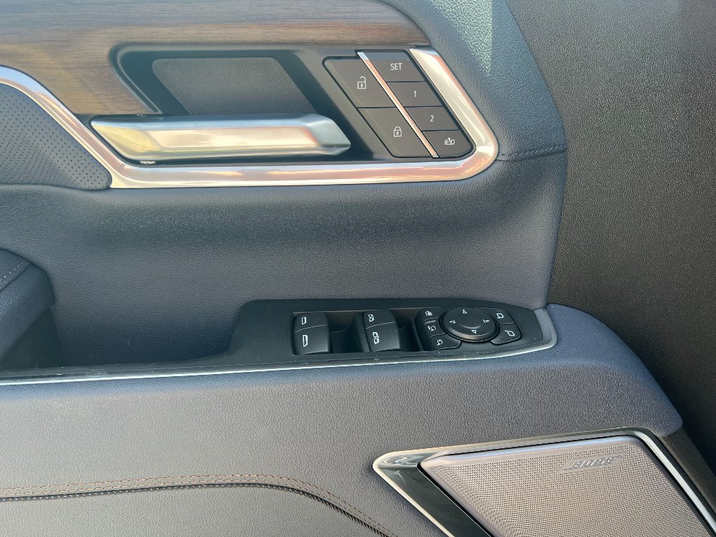 2025 Chevrolet Silverado 2500 HD High Country - Photo 28