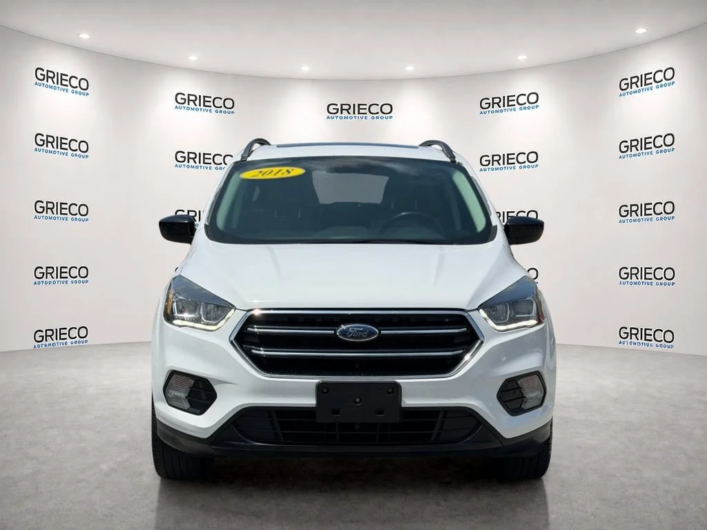 Used 2018 Ford Escape SE with VIN 1FMCU9GD7JUB30202 for sale in Fort Lauderdale, FL