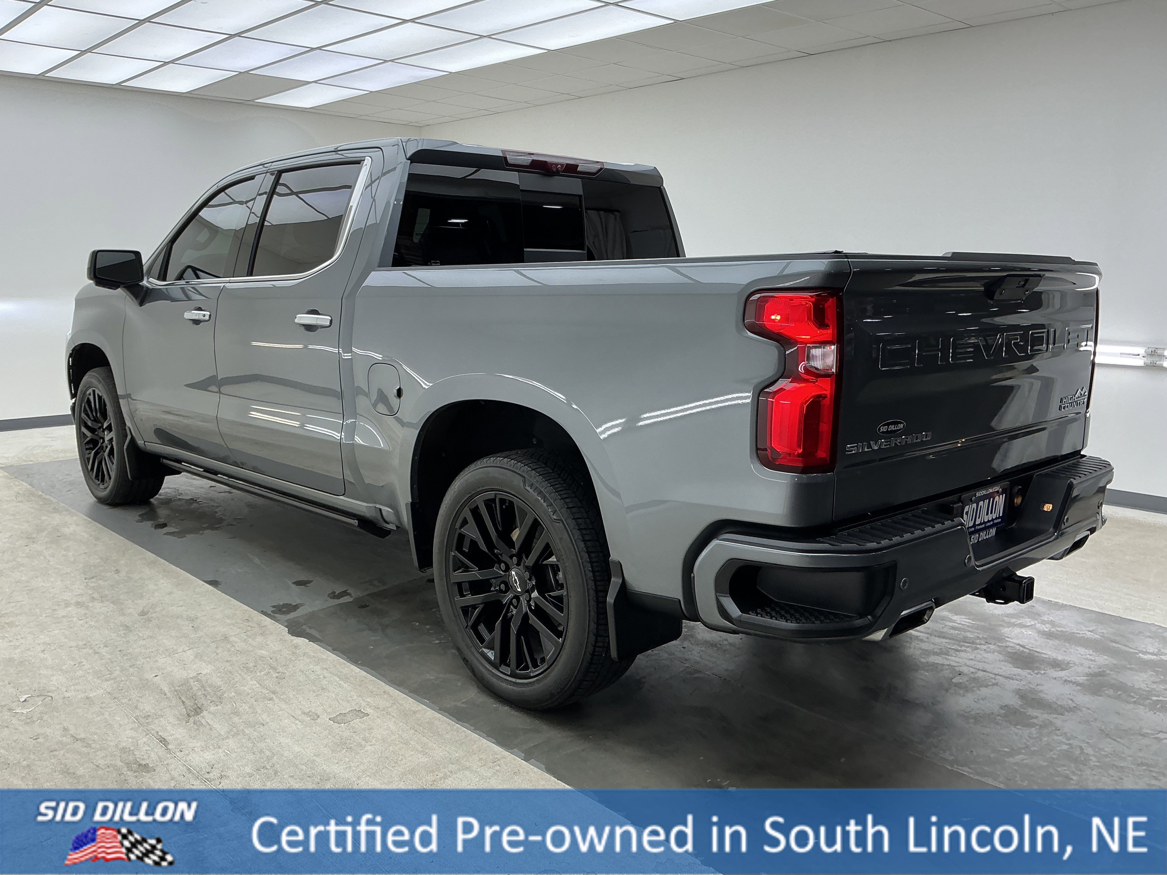 Used 2020 Satin Steel Metallic Chevrolet High Country image 6