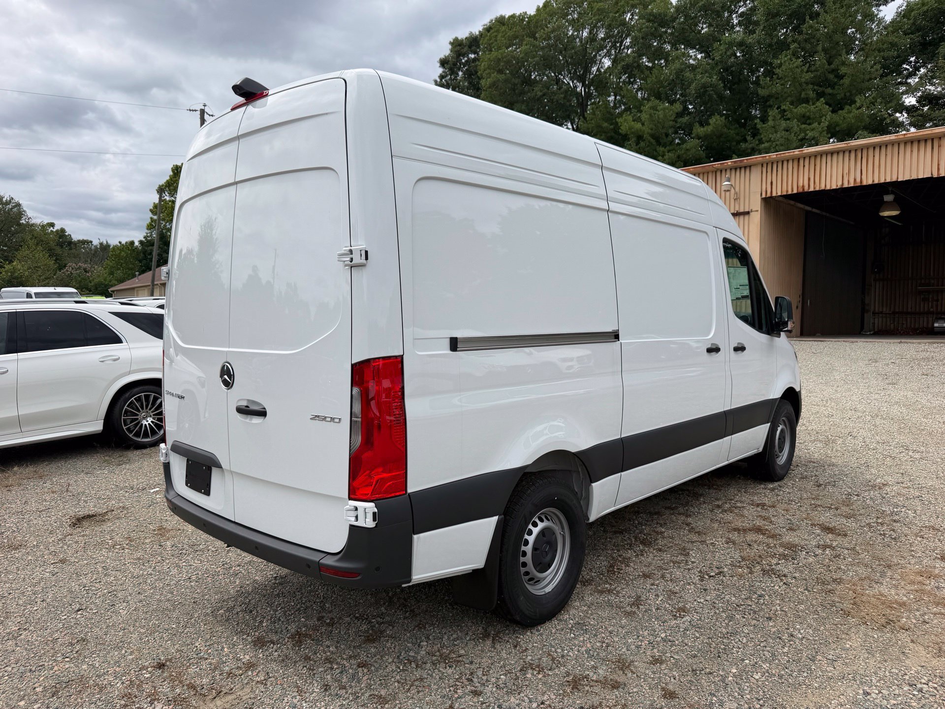 New 2026 Arctic White Mercedes-Benz Cargo 144 WB image 55