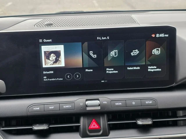 Used 2025 Gray Kia LXS image 19