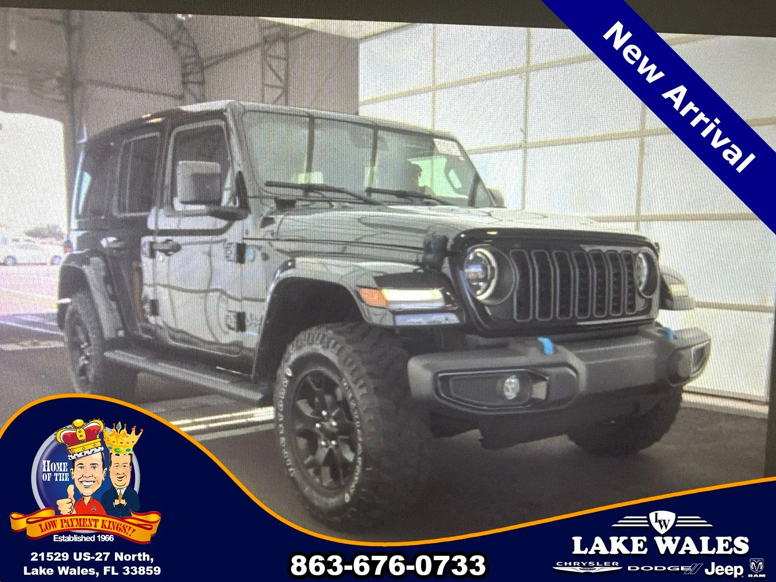 Used 2024 Black Jeep Sport S 4xe image 1