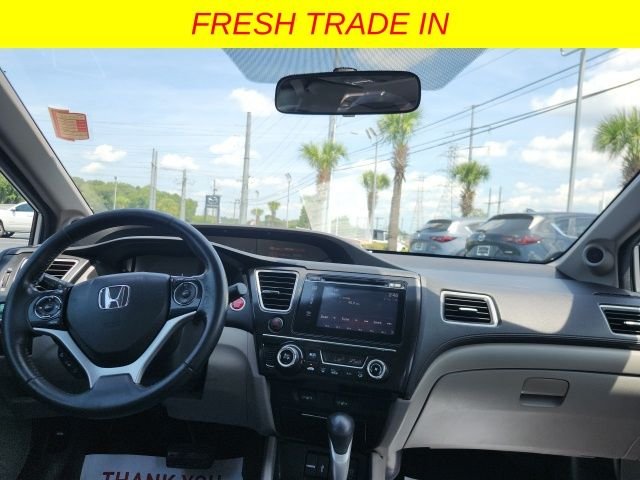 Used 2015 Silver Honda EX-L image 17