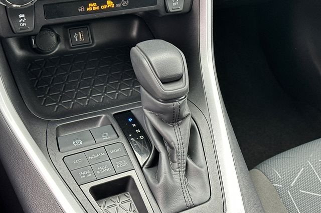 Used 2025 Silver Toyota XLE image 26