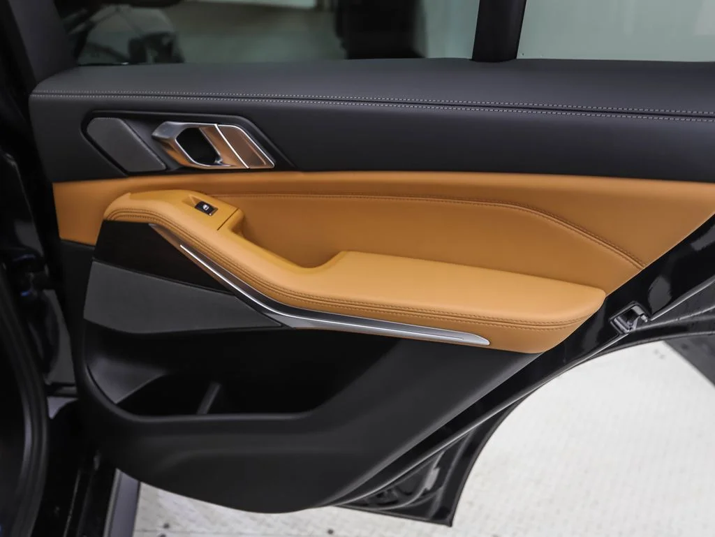 2026 BMW X5 50e - Photo 24