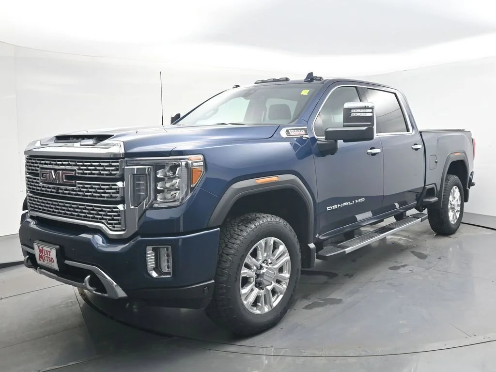 2021 GMC Sierra Denali 4WD Crew Cab Standard Box's photo