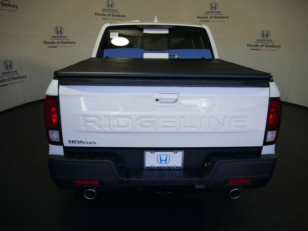 New 2026 Platinum White Pearl Honda RTL image 5