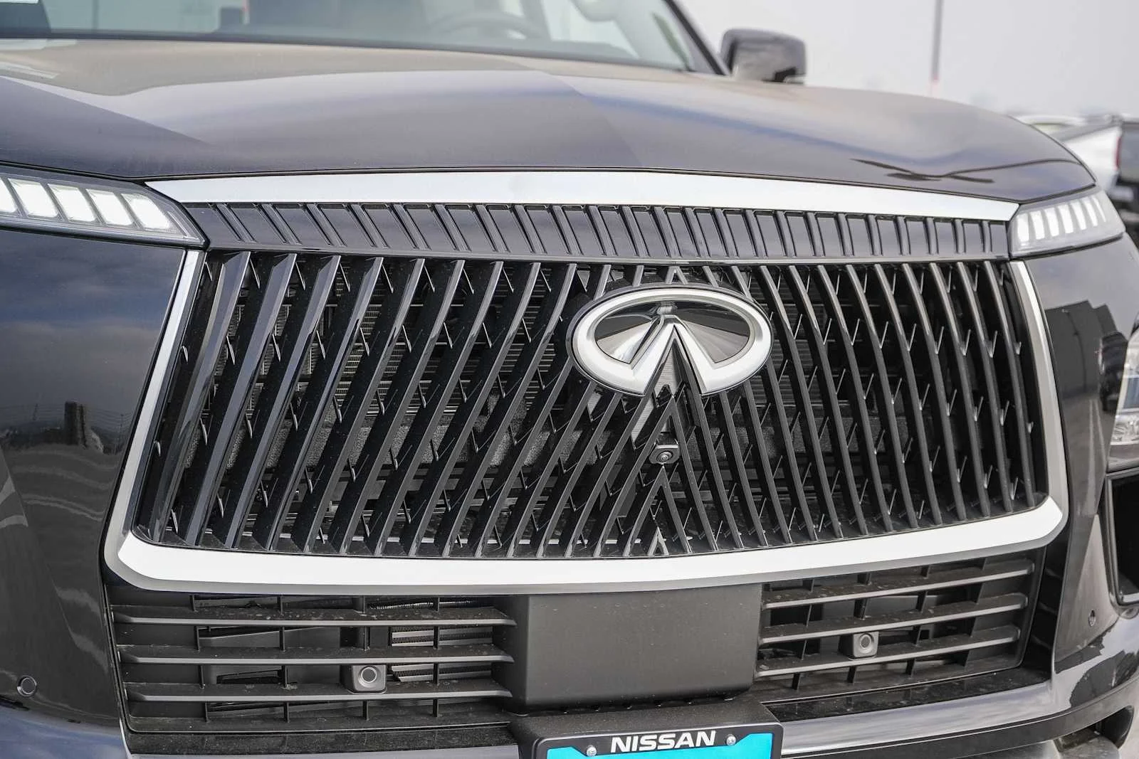 2026 INFINITI QX80 Pure - Photo 5