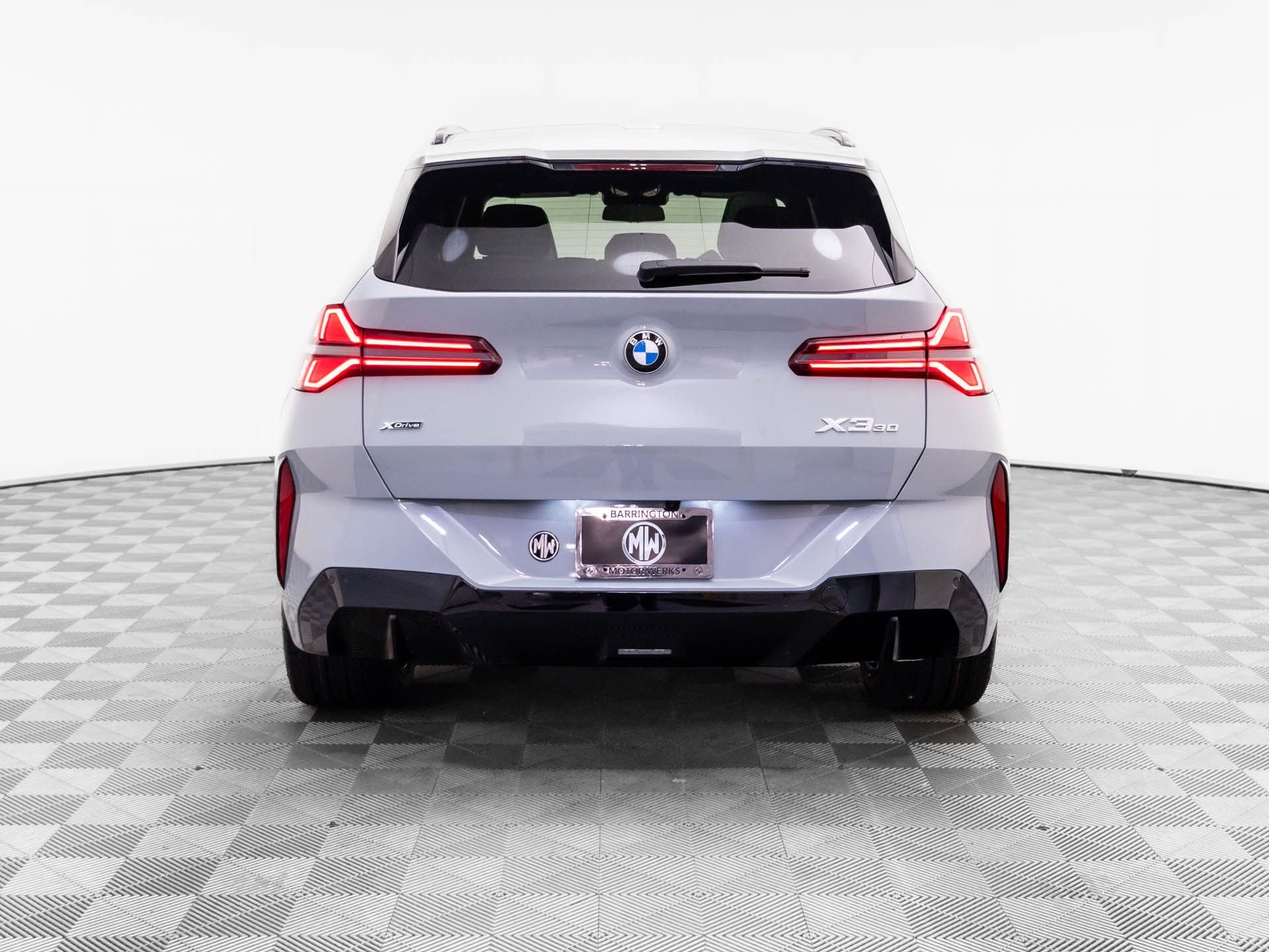New 2026 Brooklyn Grey Metallic BMW 30 xDrive image 5