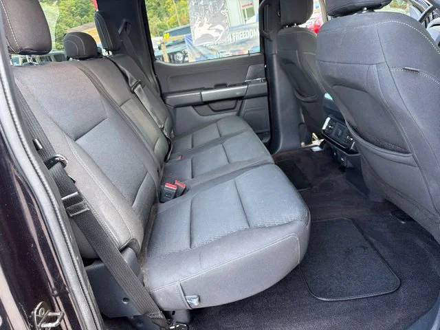 Used 2021 Black Ford XLT image 30