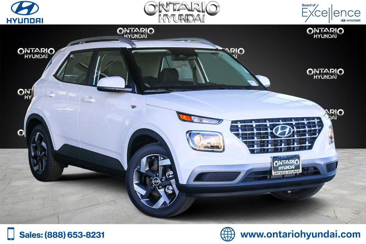 2026 Hyundai Venue SEL w/ 2-Tone Roof IVT's photo