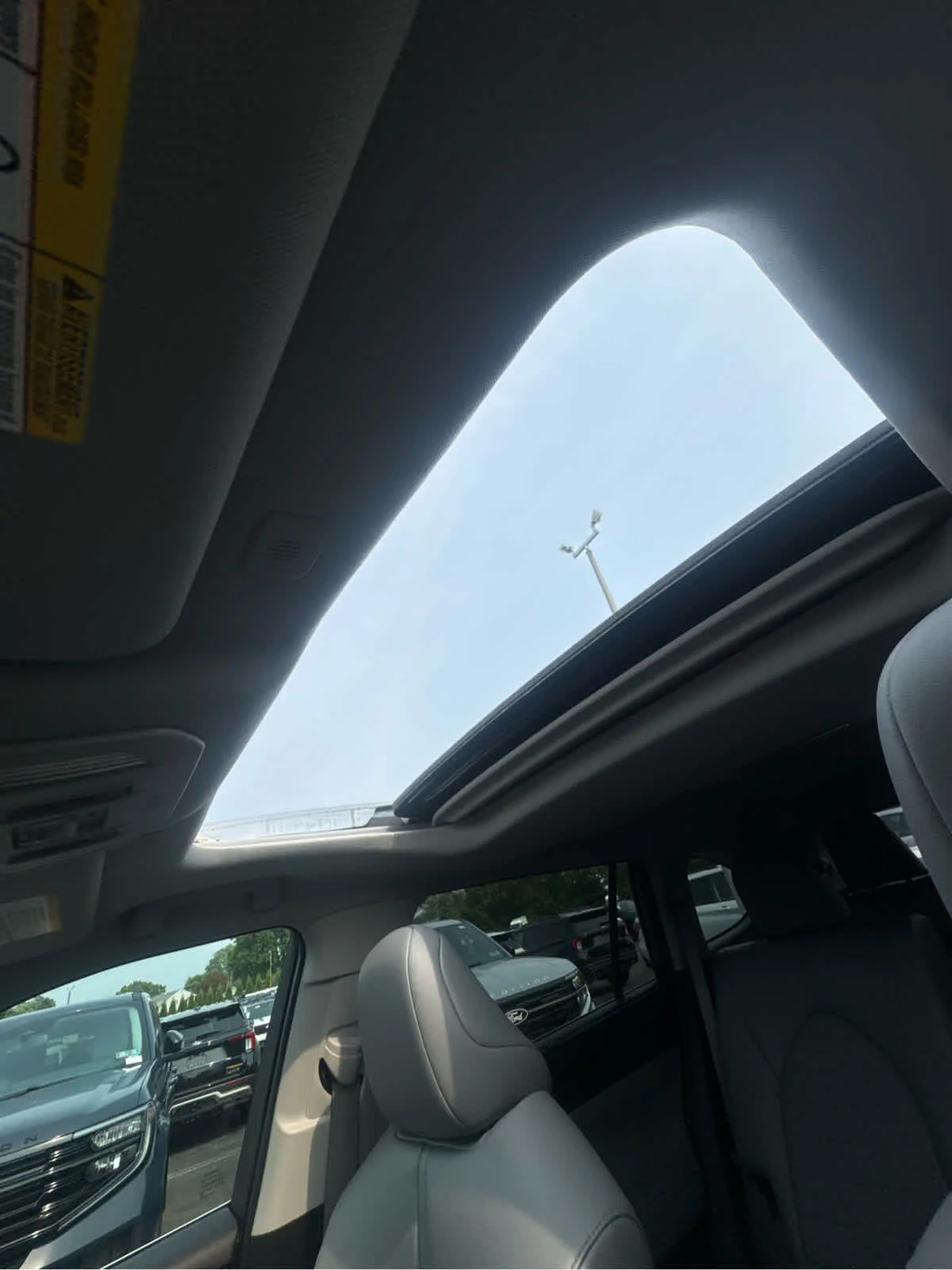 Used 2023 Moon Dust Toyota XLE image 27