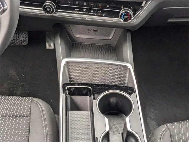 2025 Chevrolet Equinox LT - Photo 20