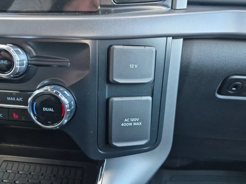 2025 Ford F-150 XLT - Photo 35