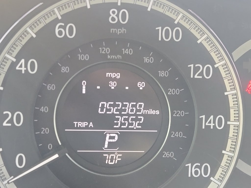 Used 2015  Honda EX image 13
