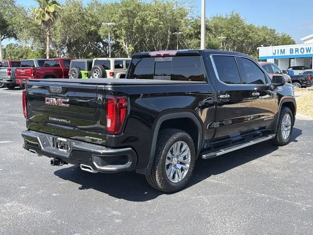 Used 2023 Onyx Black GMC Denali image 4