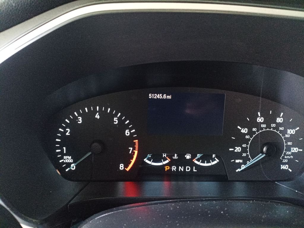 Used 2022 Blue Ford SE image 21