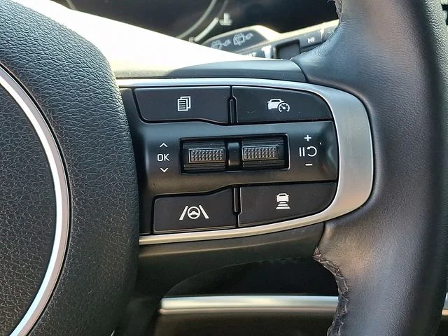 Certified Used 2024 White Kia X-Pro Prestige image 24