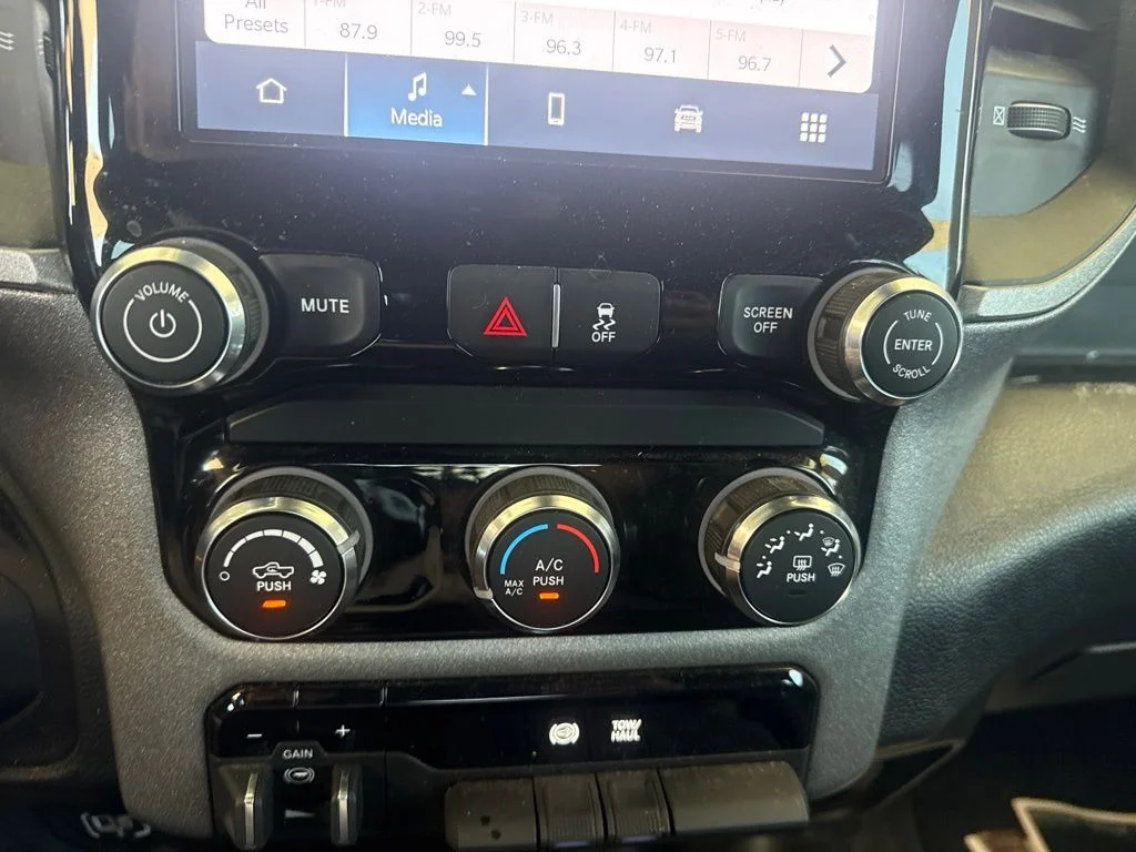 2025 RAM Ram 3500 Pickup Tradesman - Photo 10
