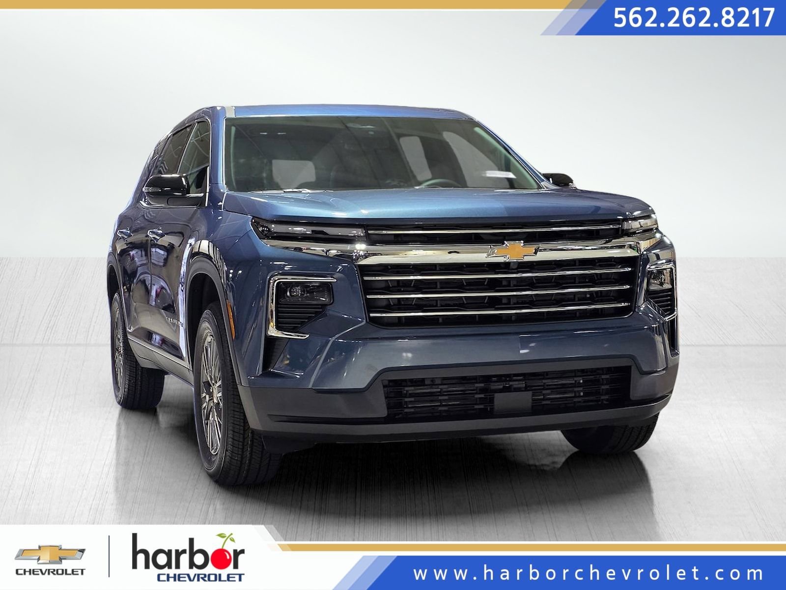 2026 Chevrolet Traverse FWD LT's photo