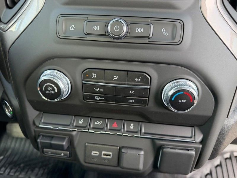 2025 GMC Sierra 2500HD Pro - Photo 11