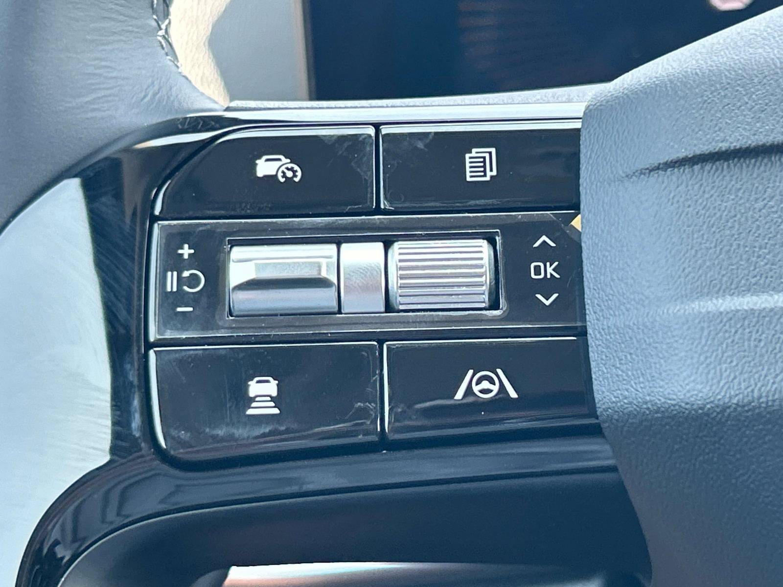 New 2026 Ebony Black Kia LX image 21