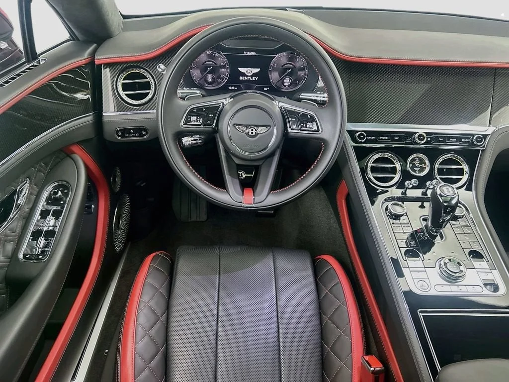 Used 2023 Spectre Metallic Bentley  image 10