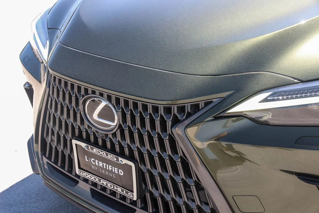 Certified Used 2024 NORI GREEN PEARL Lexus 450h+ Luxury image 10