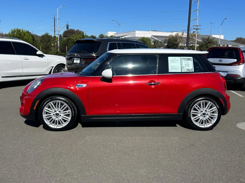 Used 2015 MINI Cooper S with VIN WMWXP7C57F2A39577 for sale in Corte Madera, CA