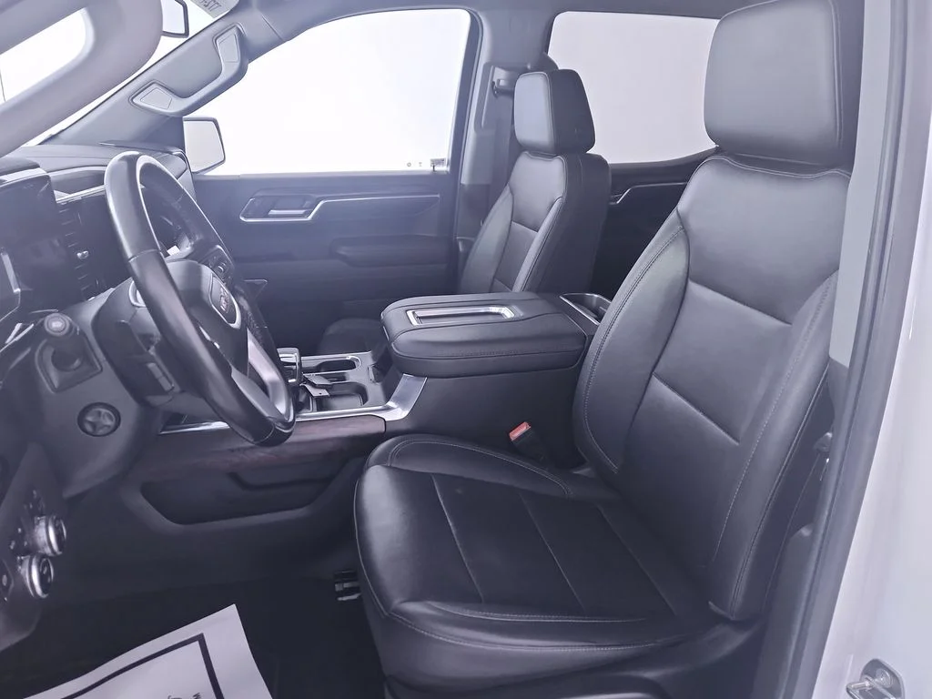 Certified Used 2022 White GMC SLT image 11