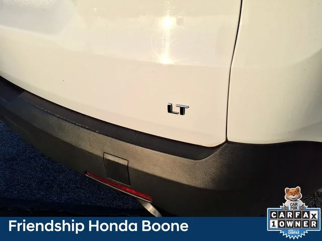 Used 2023 White Chevrolet LT Leather image 10