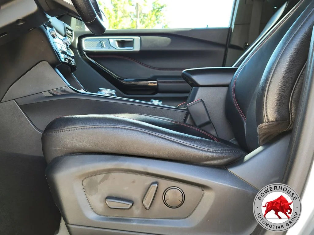 Used 2023 Silver Ford ST-Line image 25
