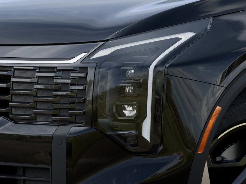 New 2027 Fusion Black Kia EX image 10