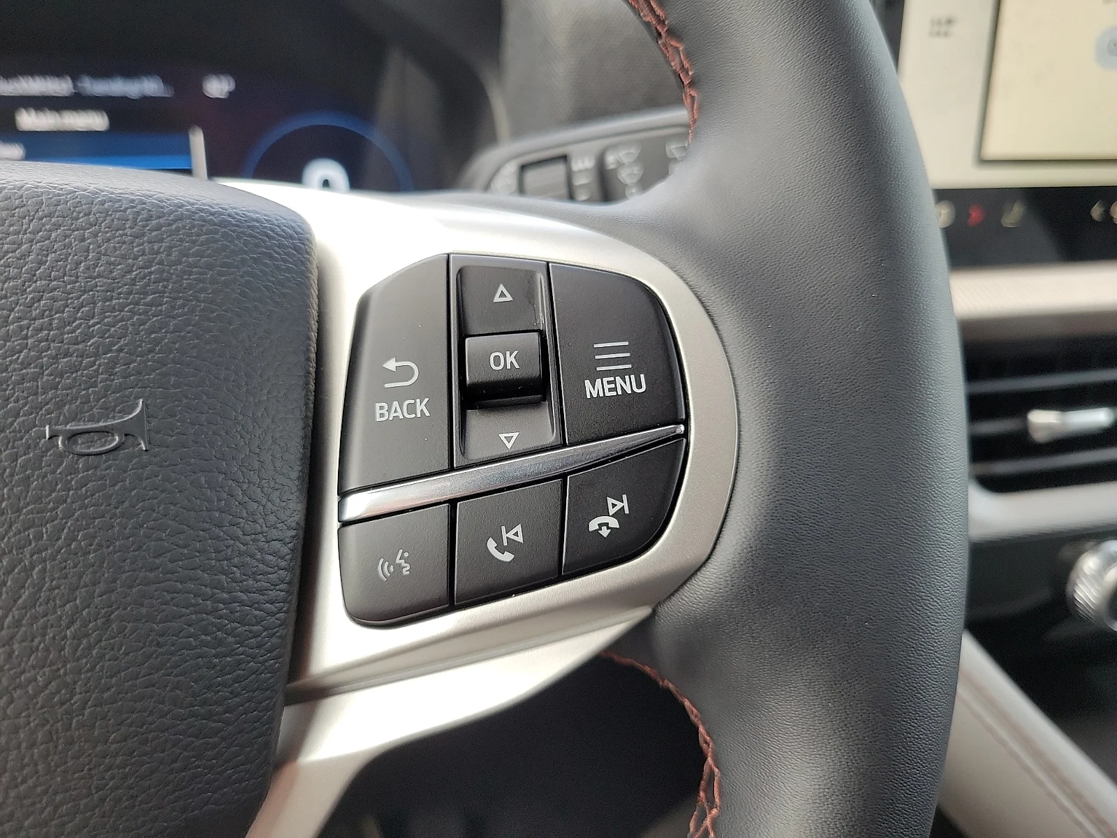New 2026 Agate Black Metallic Ford Active image 19