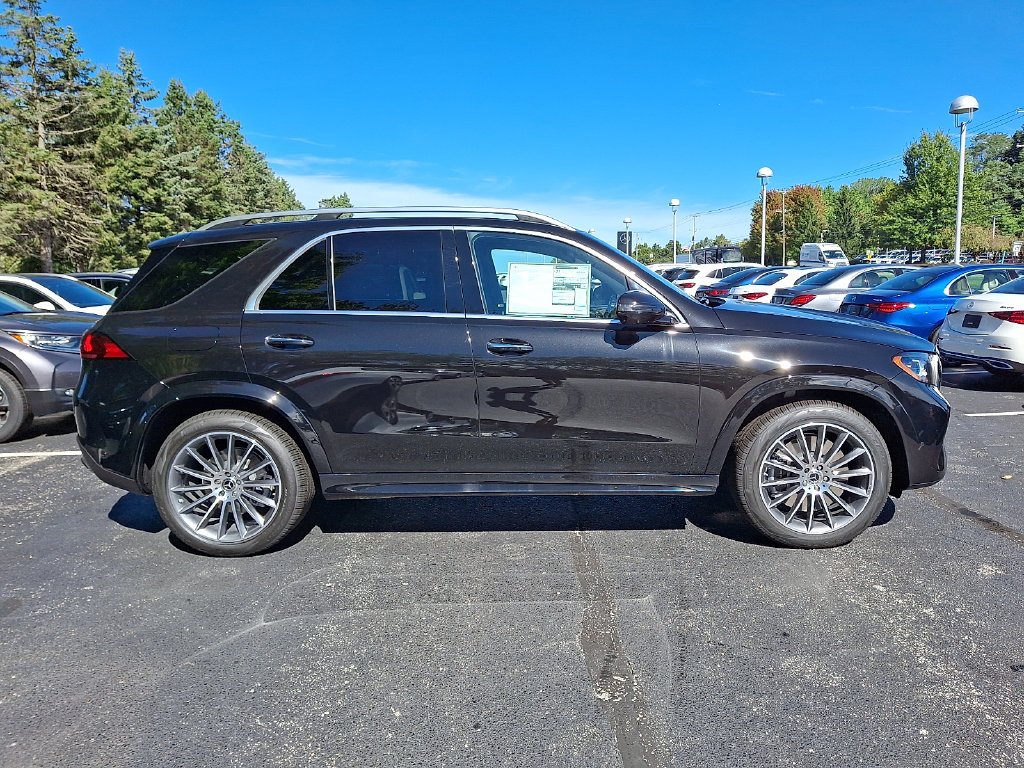 New 2027 Obsidian Black Metallic Mercedes-Benz GLE 450 image 7