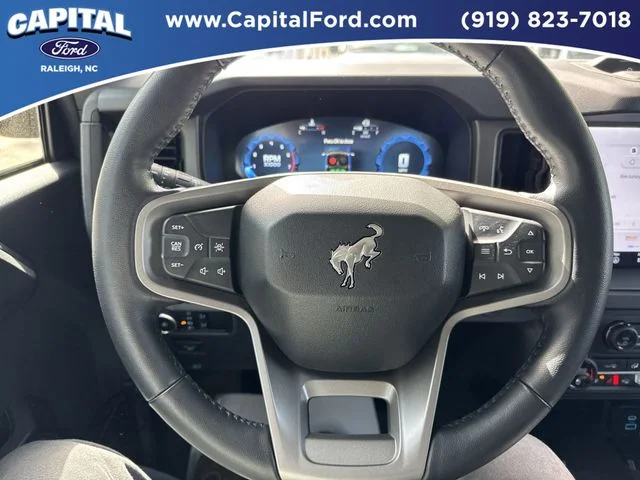 Used 2025 Green Ford Badlands image 33