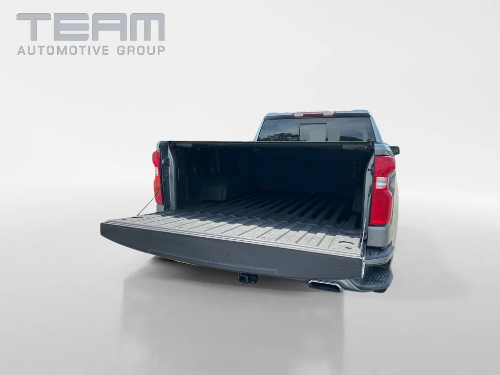 Used 2020 SATIN STEEL METALLIC Chevrolet RST image 27