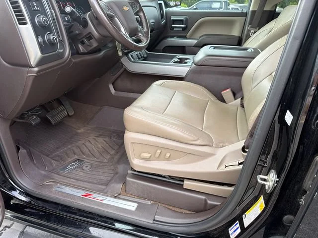 Used 2018 BLACK Chevrolet LTZ image 9