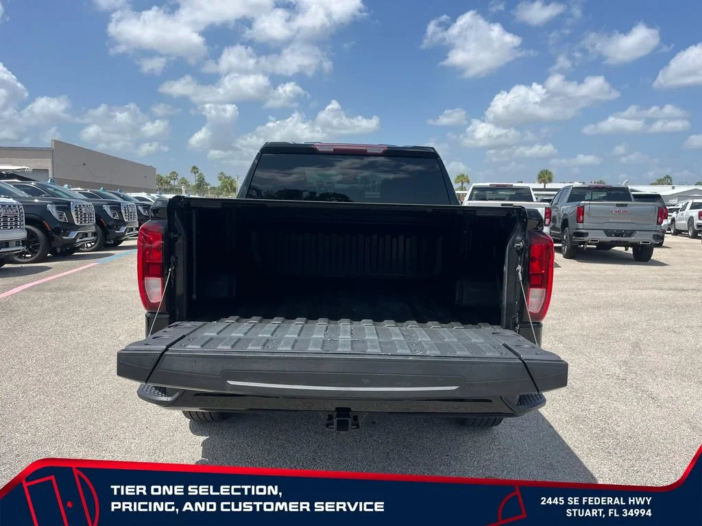 Certified Used 2022 ONYX BLACK GMC Elevation image 16