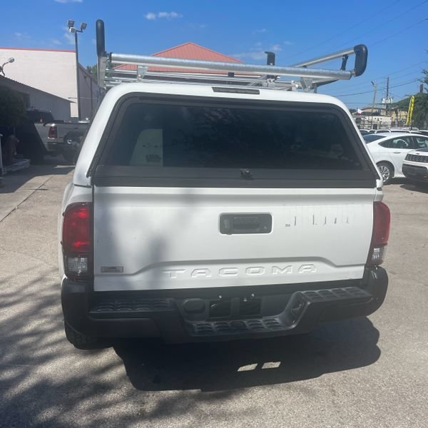 Used 2022 White Toyota SR image 7