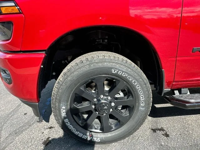 New 2026 Molten Red Pearl-Coat Exterior Paint RAM Laramie image 20