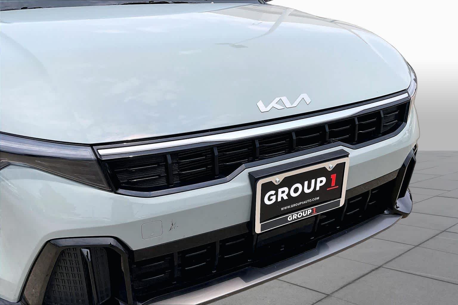 Used 2025 Morning Haze Kia GT-Line image 28